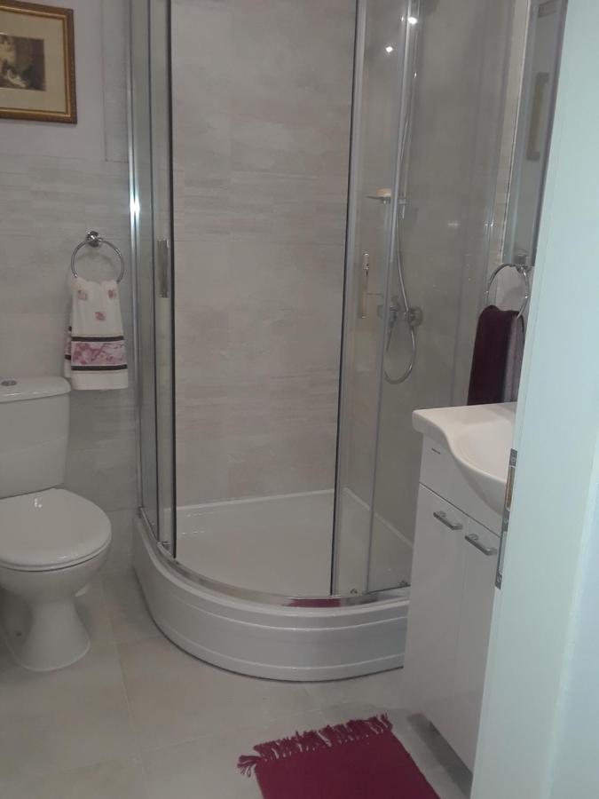 New Kosljun Apartment Short Walk To Beach Esterno foto